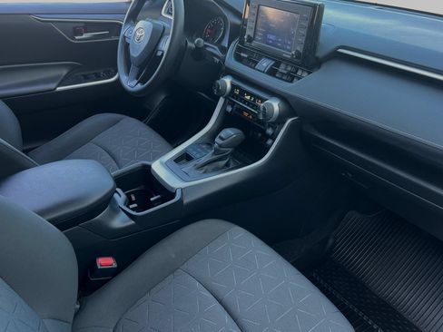 Certified 2022 Toyota RAV4 XLE AWD/4WD image 13