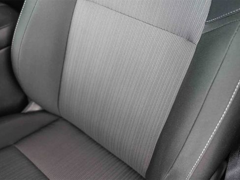 Used 2025 Nissan Sentra SV image 23