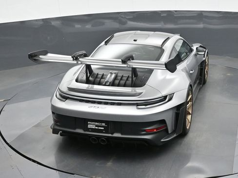 Certified 2024 Porsche 911 GT3 RS RWD image 29