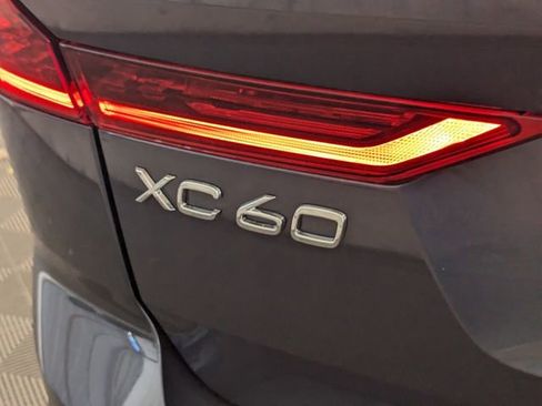 New 2026 Volvo XC60 T8 Core image 13