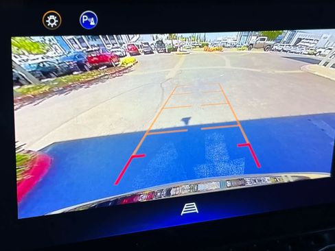 Used 2025 Chevrolet Equinox LT AWD/4WD image 22