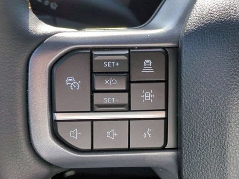 Used 2025 Ford F150 Lariat w/ Equipment Group 501A Mid AWD/4WD image 17