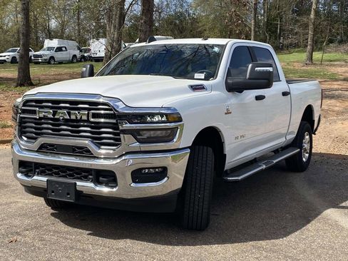 New 2025 RAM 2500 Big Horn image 3