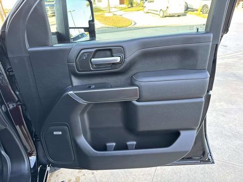 Used 2021 GMC Sierra 2500 AT4 w/ AT4 Premium Plus Package image 15