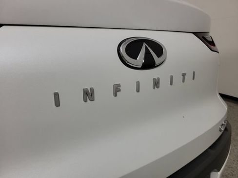 Certified 2025 INFINITI QX55 Luxe w/ Cargo Package AWD/4WD image 5