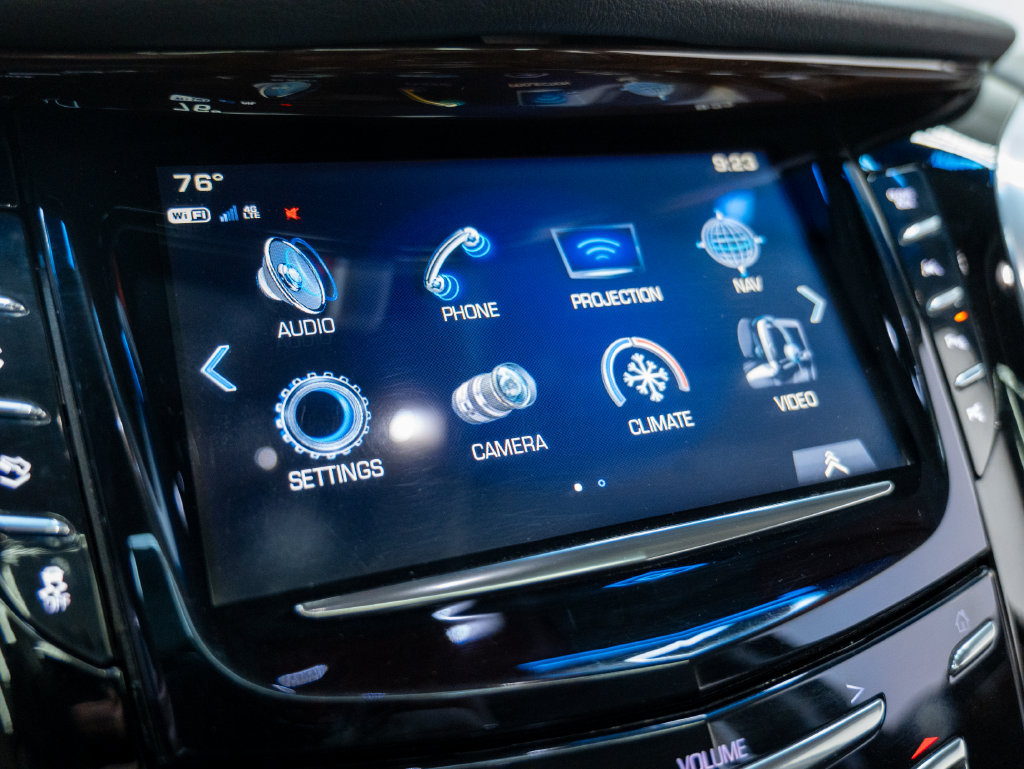 Used 2019 Cadillac Escalade Luxury AWD/4WD image 43