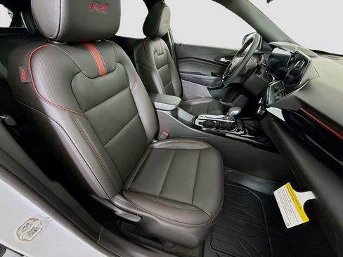 New 2026 Chevrolet Trax RS w/ Sunroof Package image 26