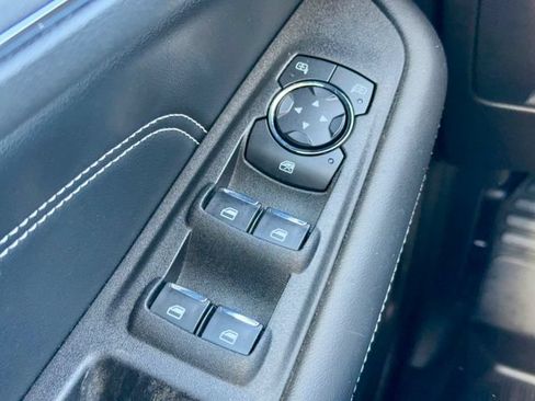 Used 2021 Ford Edge Titanium w/ Equipment Group 301A AWD/4WD image 27