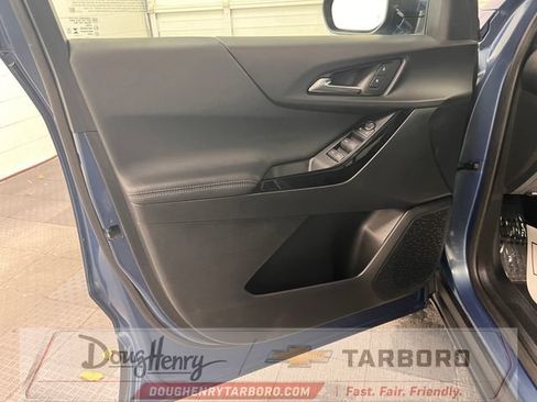 Used 2025 Chevrolet Equinox LT FWD image 27