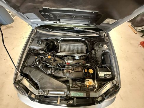 Used 2002 Subaru Impreza WRX Sedan AWD/4WD image 9