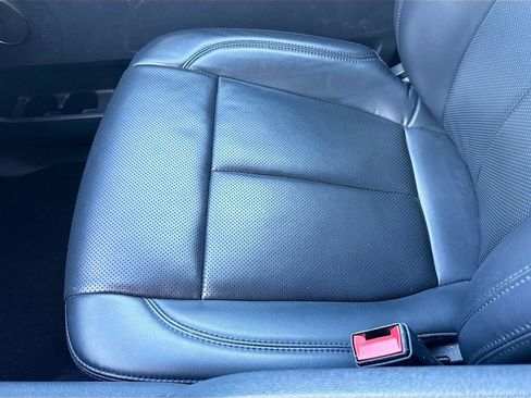 Used 2022 Ford Expedition Max XLT image 22