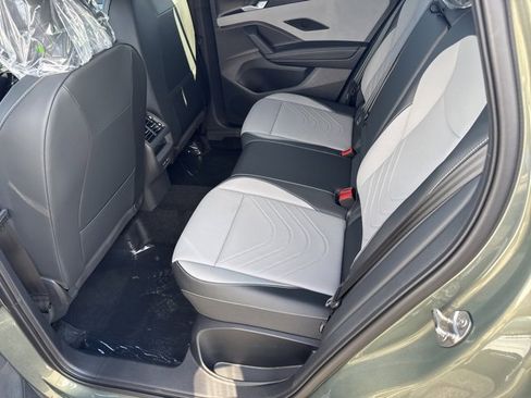 New 2026 Volkswagen Tiguan SE R-Line image 6