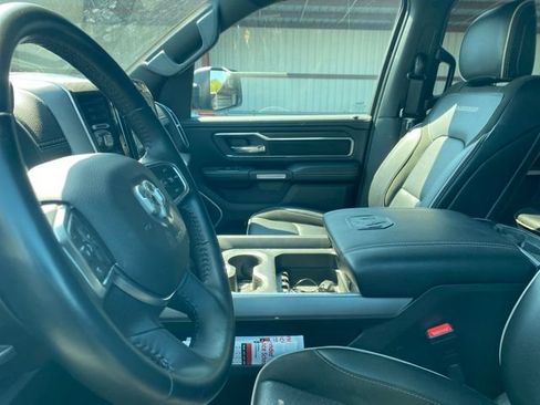 Used 2023 RAM 1500 Laramie AWD/4WD image 14
