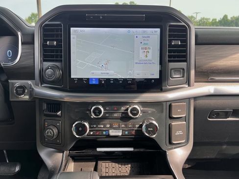 Used 2025 Ford F150 Lariat w/ Equipment Group 501A Mid AWD/4WD image 35