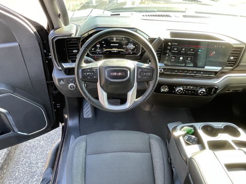 Used 2024 GMC Sierra 1500 Elevation AWD/4WD image 12