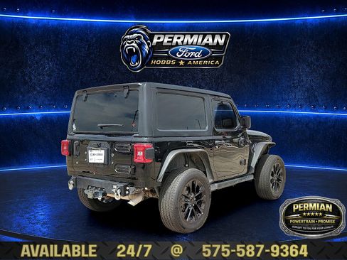 Used 2018 Jeep Wrangler Rubicon AWD/4WD image 4