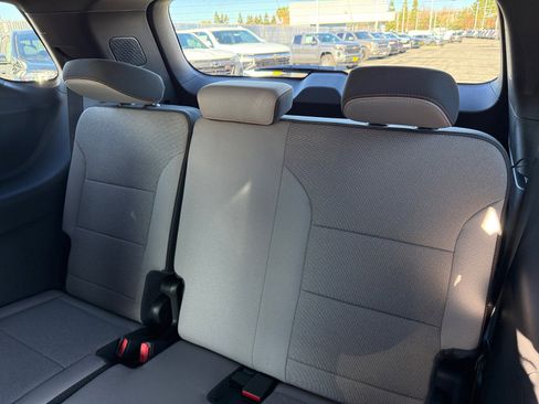 New 2026 Chevrolet Traverse LT w/ Midnight/Sport Edition image 21