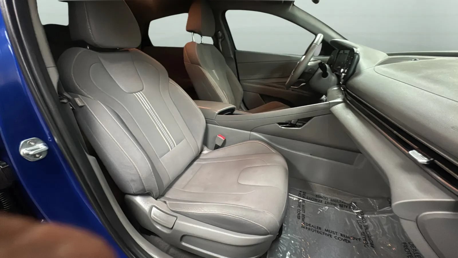Used 2021 Hyundai Elantra SEL w/ Convenience + Premium Package FWD image 21