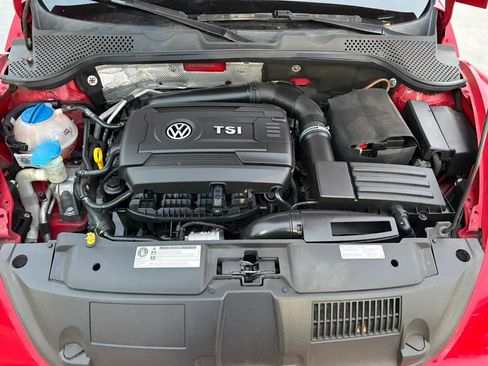 Used 2014 Volkswagen Beetle 1.8T FWD image 30