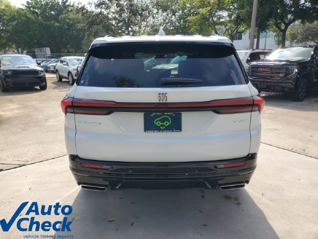 Used 2026 Buick Enclave Sport Touring FWD image 3