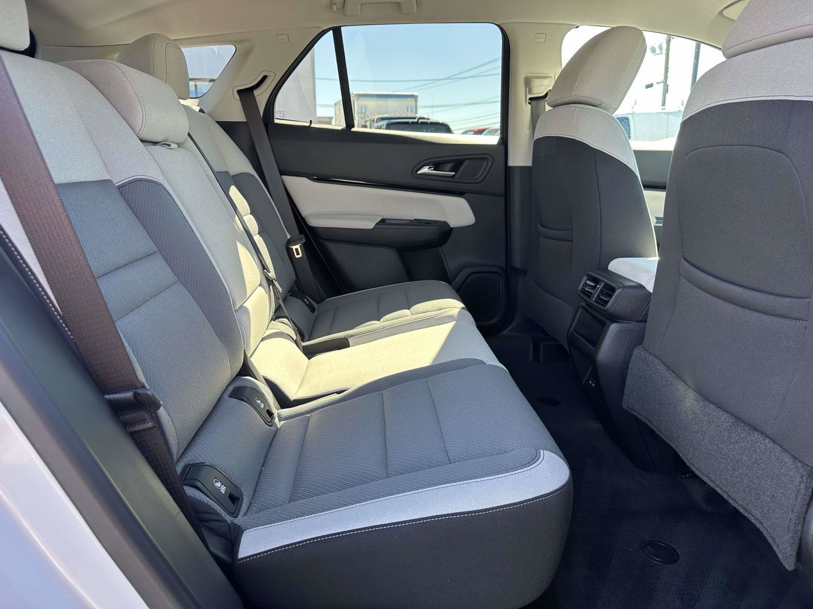 Used 2024 Honda Prologue EX image 27