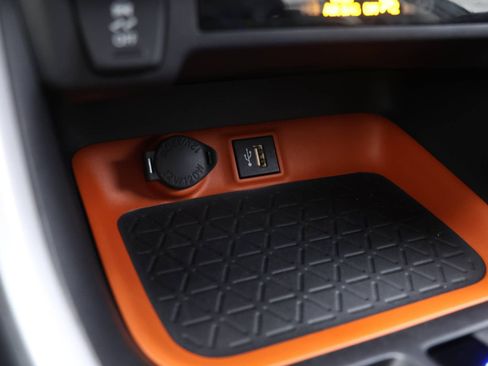 Used 2024 Toyota RAV4 Adventure image 6