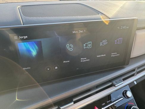 Used 2025 Hyundai Santa Fe SEL image 25