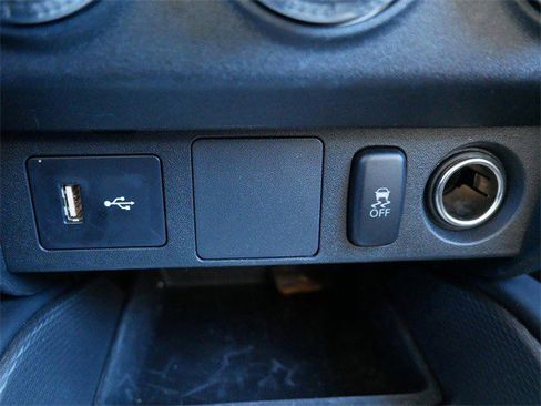 Used 2024 Mitsubishi Outlander Sport ES image 24