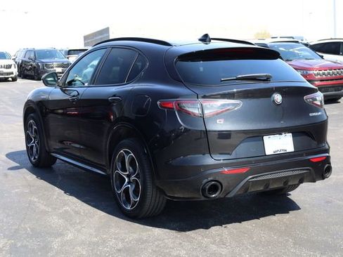 Used 2024 Alfa Romeo Stelvio Veloce image 6