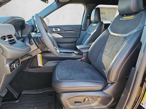 New 2026 Ford Explorer Tremor w/ Tremor Ultimate Package AWD/4WD image 4