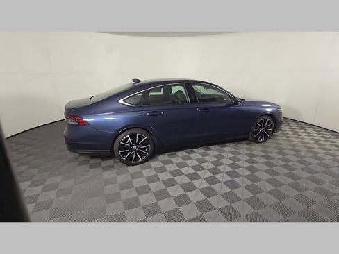 Used 2023 Honda Accord Touring image 36