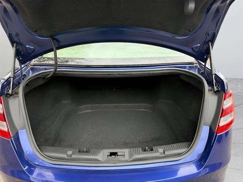 Used 2013 Ford Taurus SEL FWD image 26