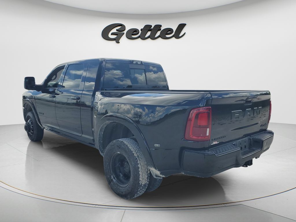 Used 2025 RAM 3500 Limited AWD/4WD image 7
