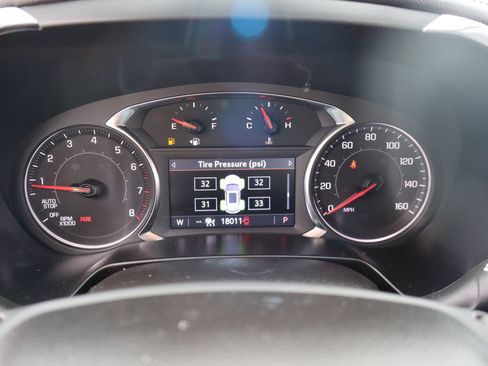 Used 2024 Chevrolet Blazer LT w/ Convenience Package FWD image 17