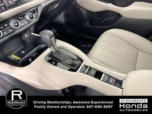Used 2025 Honda HR-V EX-L image 18