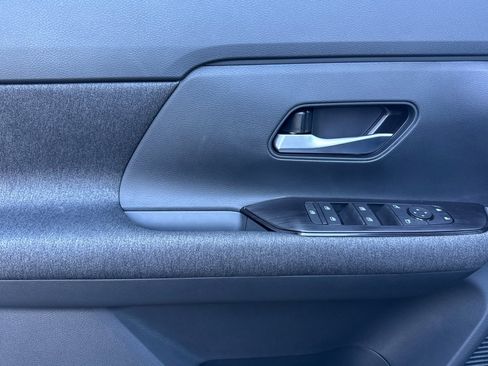 New 2026 Nissan Kicks SV image 12