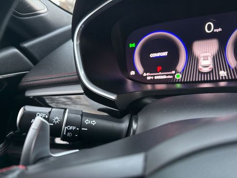 Used 2024 Acura MDX A-Spec image 36