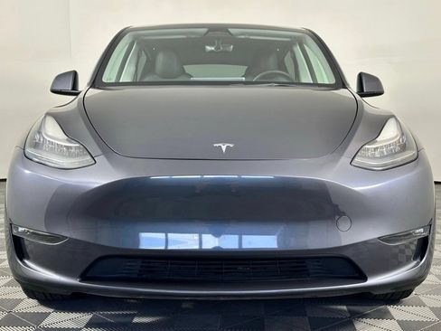 Used 2023 Tesla Model Y Long Range AWD/4WD image 21