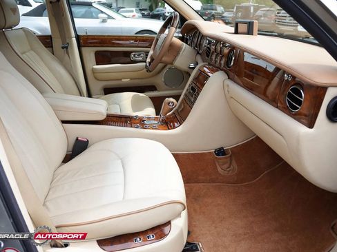Used 2005 Bentley Arnage RL RWD image 30