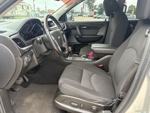 Used 2016 Chevrolet Traverse LT AWD/4WD image 8