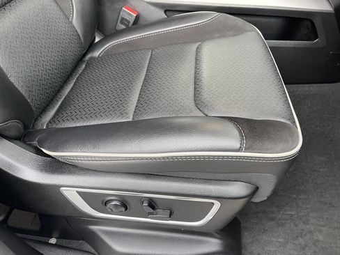 Used 2023 RAM 1500 Laramie image 27