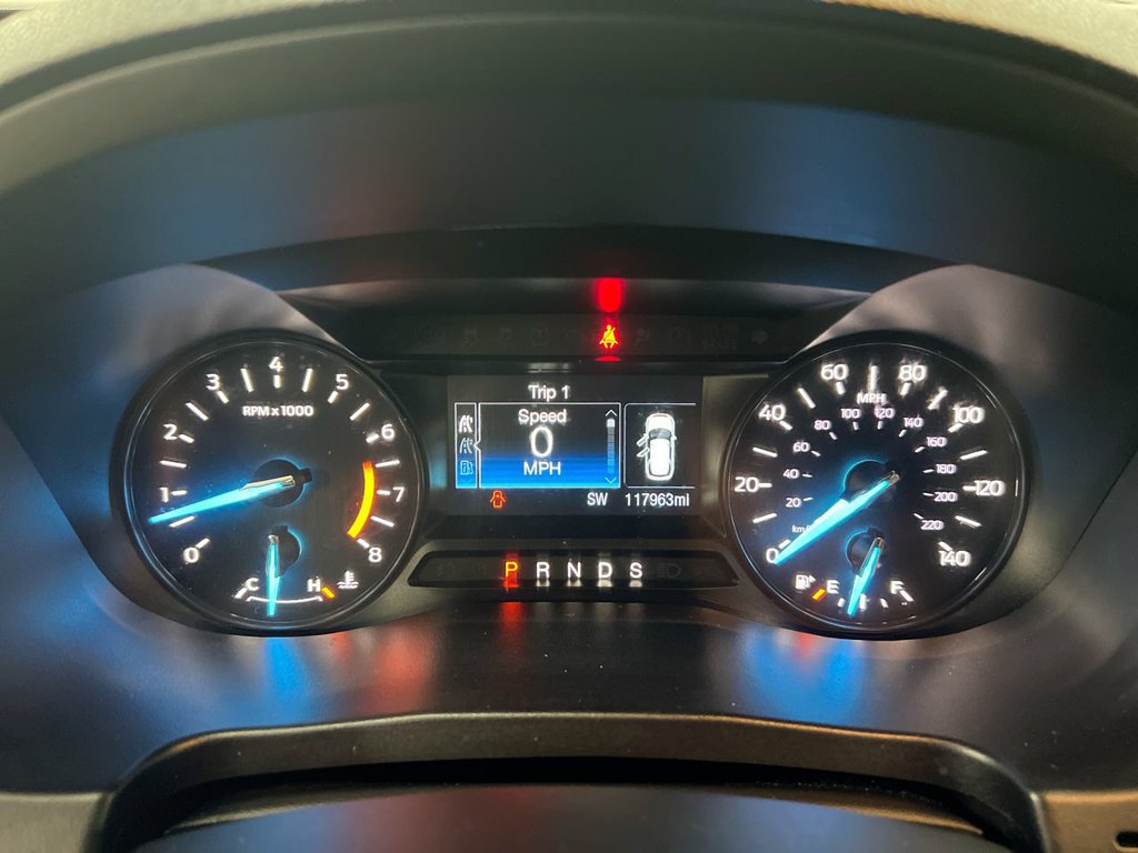 Used 2019 Ford Explorer FWD image 12
