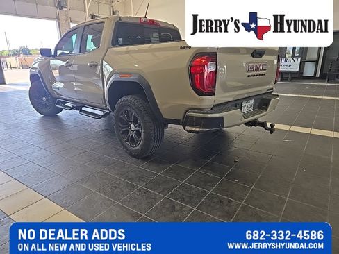 Used 2024 GMC Canyon Elevation w/ Convenience Package AWD/4WD image 7