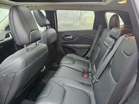 Used 2016 Jeep Cherokee Limited w/ Trailer Tow Group image 21