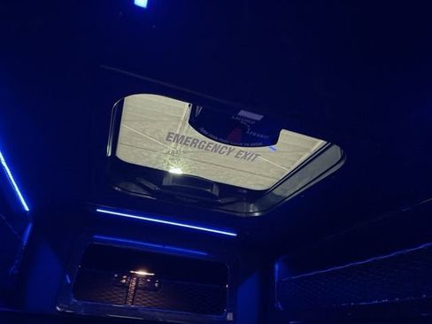 Used 2024 Mercedes-Benz Sprinter 3500 image 26