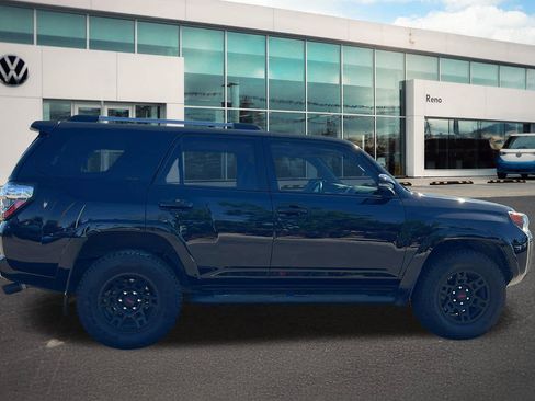 Used 2023 Toyota 4Runner SR5 Premium w/ Moonroof Package AWD/4WD image 4