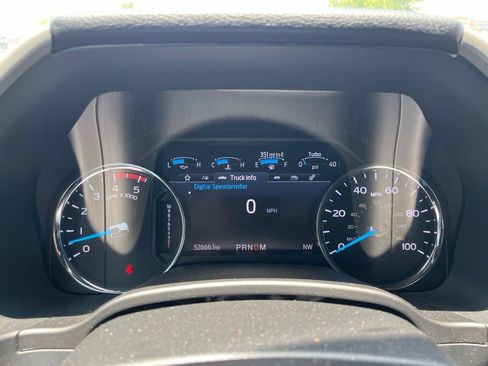 Used 2020 Ford F250 Lariat w/ Lariat Value Package AWD/4WD image 18