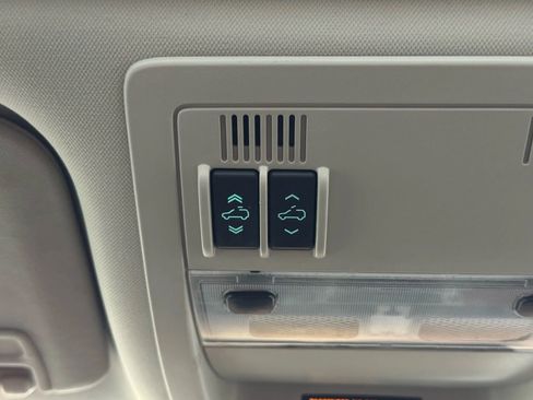 Used 2014 Chevrolet Tahoe LT image 30