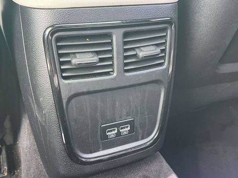 Used 2017 Chrysler 300 S w/ 300S Premium Group RWD image 20