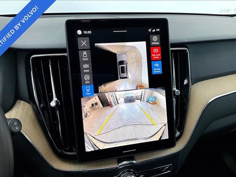 Certified 2026 Volvo XC60 B5 Plus AWD/4WD image 28